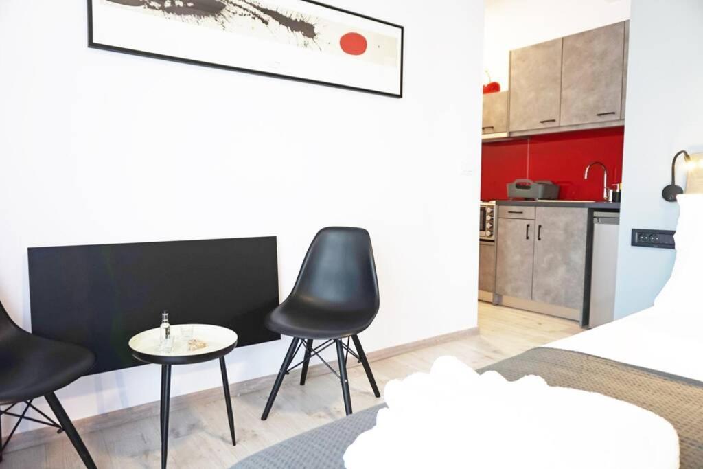 C-Home Studio In The Heart Of Chania Ханья Экстерьер фото